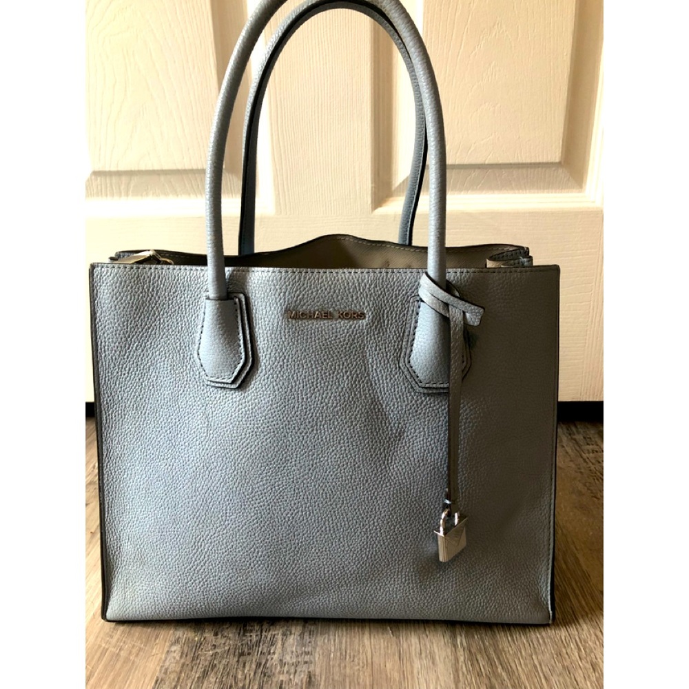 Michael Kors light blue purse